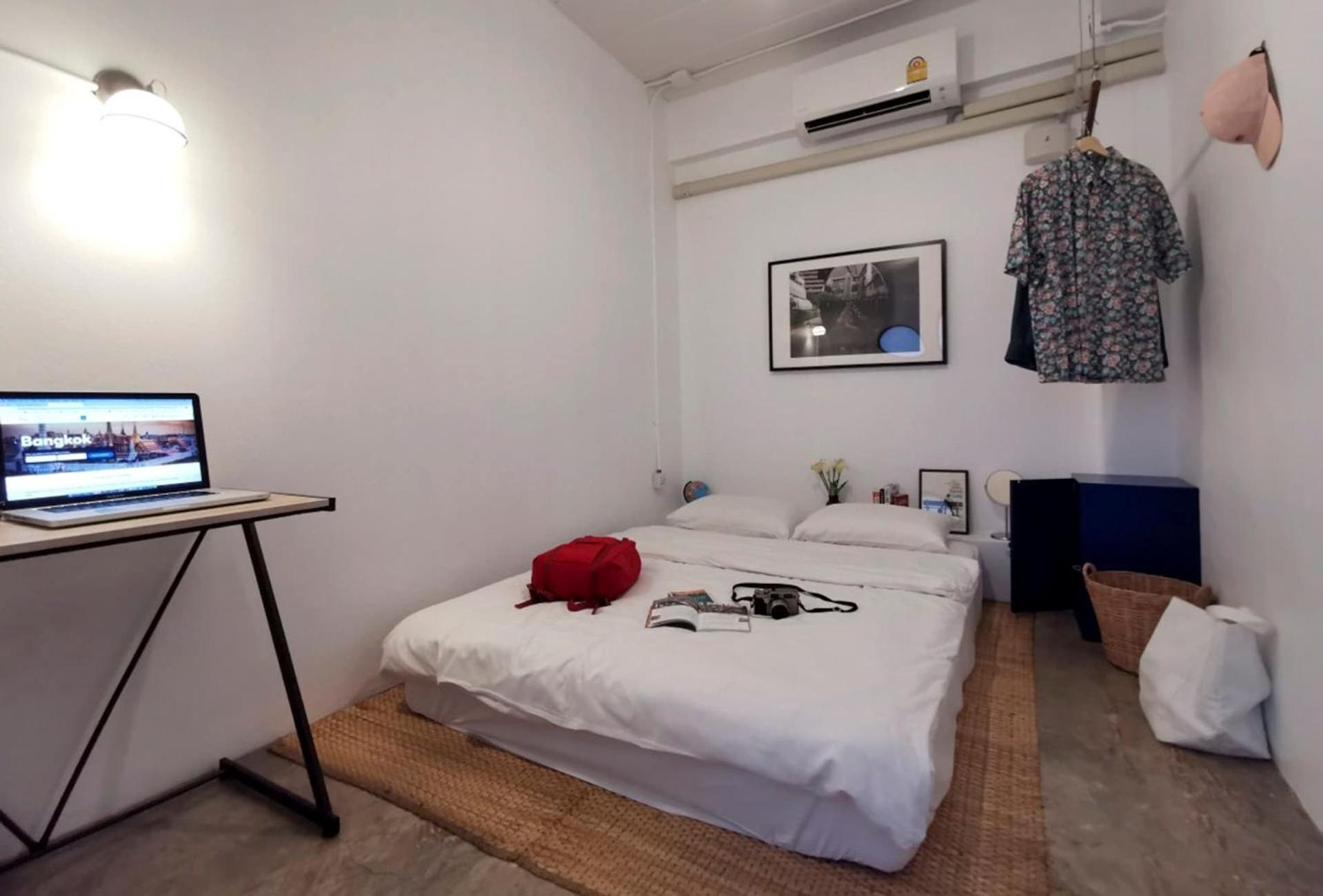 Apartment45 Hostel Bangkok Exterior photo